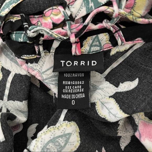 Torrid Floral Tank Top - Picture 5 of 6